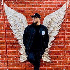 Meet your Posher, Ray